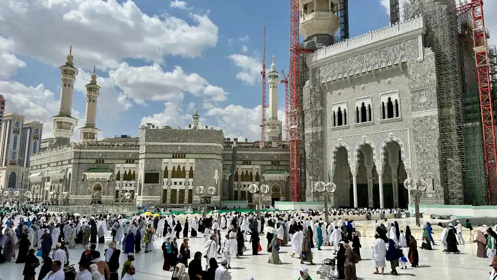 Paket Umroh Lombok Hotel Dekat Masjidil Haram