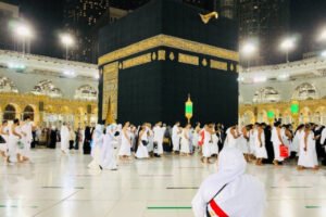 kapan waktu terbaik untuk umroh