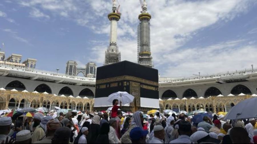 hikmah dari perjalanan umroh