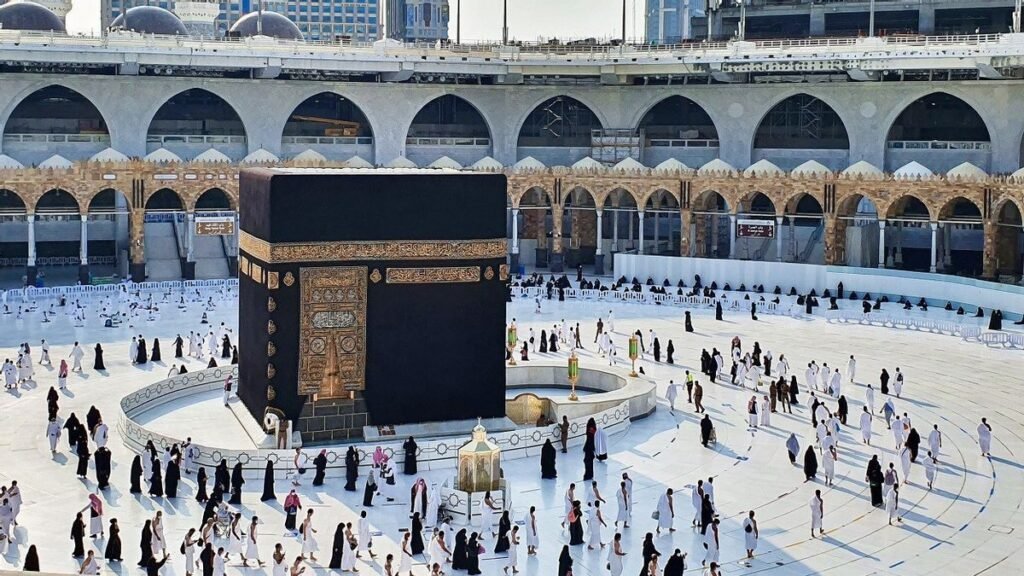 Biaya umrah paket 12 hari Lombok