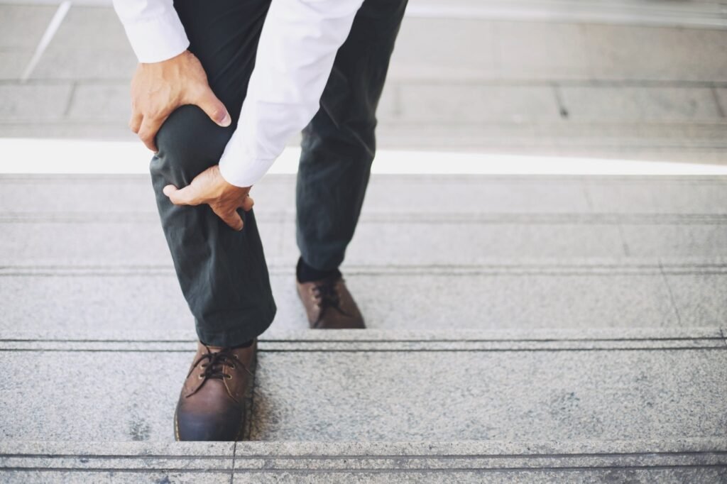 Mengatasi Sakit Lutut Saat Umroh