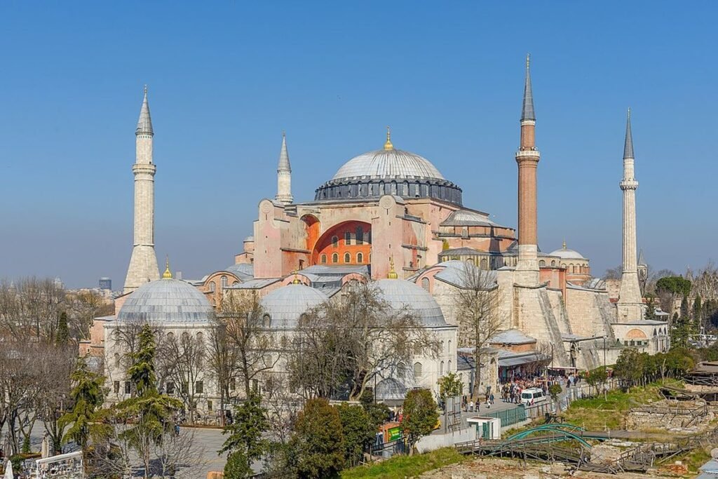 paket umrah plus Turki musim dingin Lombok