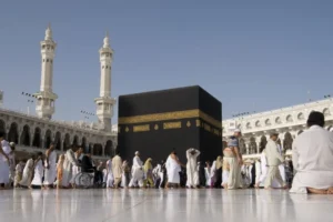 paket umrah start Bandara Lombok